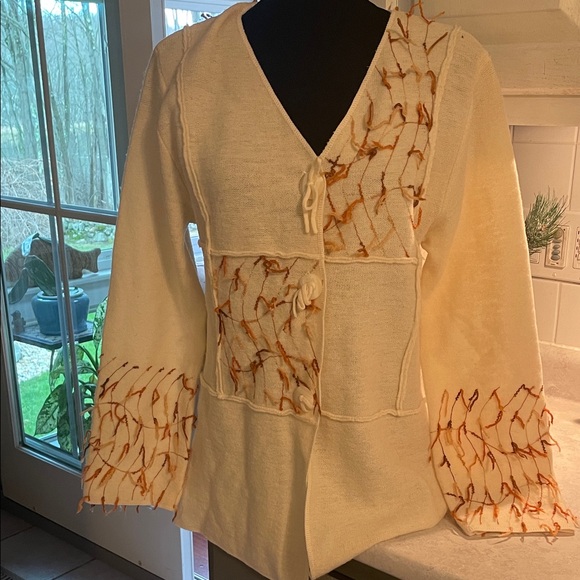 Parkhurst Sweaters - Parkhurst Wool Embrodiered Sweater